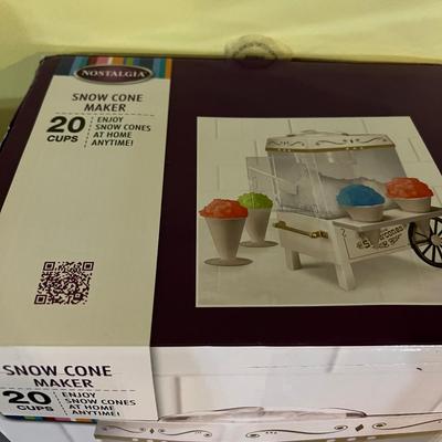 Lot of Kitchen Items - Food Saver, Snow Cone Maker, Crock Pot