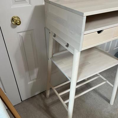 Knotted Standing Desk EUC