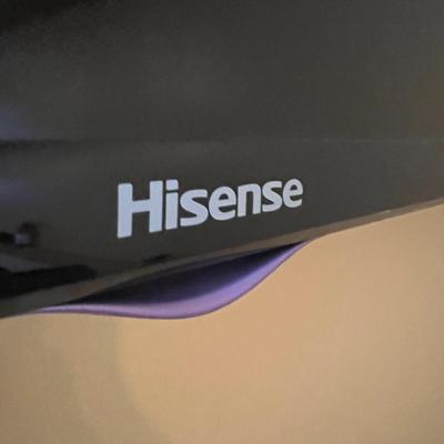 42” Hisense Roku Smart TV w Remote