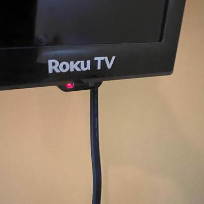 42” Hisense Roku Smart TV w Remote