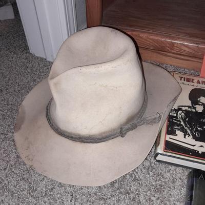 Neat old custom-made Wind River Wyoming Hat Co. cowboy hat with Carhart vest - pair of gloves and a few books