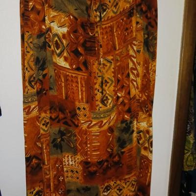 LADIES DRESS CLOTHES XL - 2X