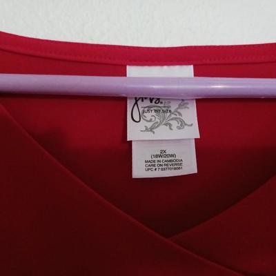 LADIES CLOTHES 2X