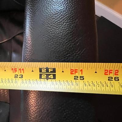 Lot of 2 Office Chairs