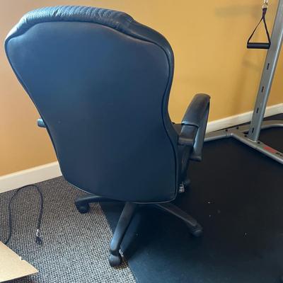 Lot of 2 Office Chairs