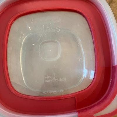 Kitchen Lot - Pyrex, Glass Rubber Maid, Rossana
