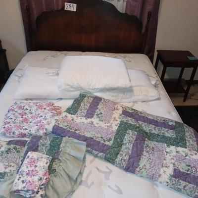 DOUBLE SIZE COMFORTER, SHAMS, SHEETS, MATTRESS PAD AND PILLOW CASES