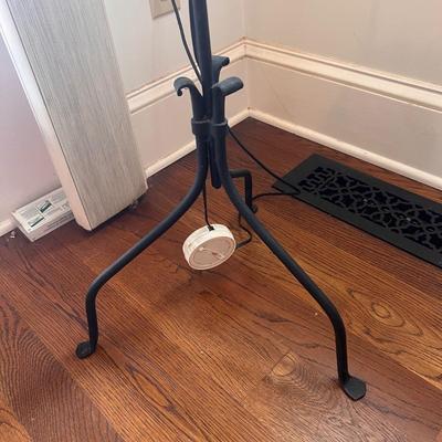 Colonial Style Iron Floor Lamps (PB-DZ)