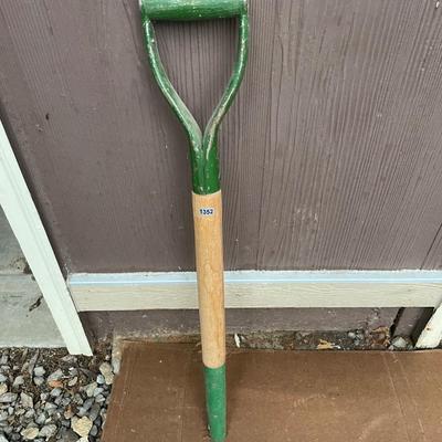 Handle