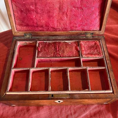 Victorian Rosewood Jewelry Box (PB-DZ)