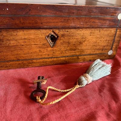 Victorian Rosewood Jewelry Box (PB-DZ)