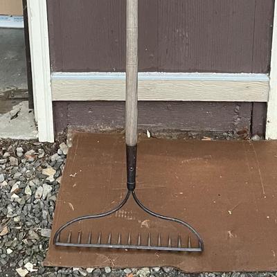Rake*
