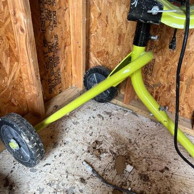 Ryobi Portable Cement Mixer w Bull Float