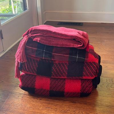 Biederlack, Mohawk Home, and Other Red Throw Blankets (PB-DZ)