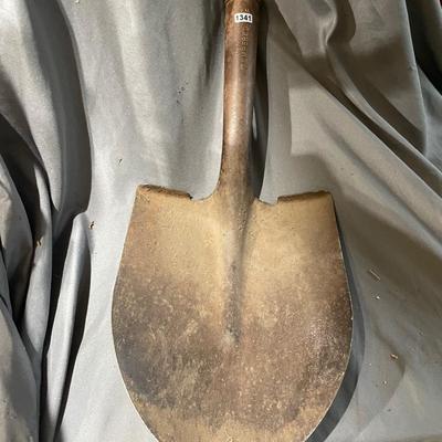 Shovel-needs a handle