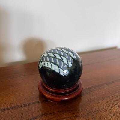 David Van Noppen Signed Paperweights and More (PB-DZ)