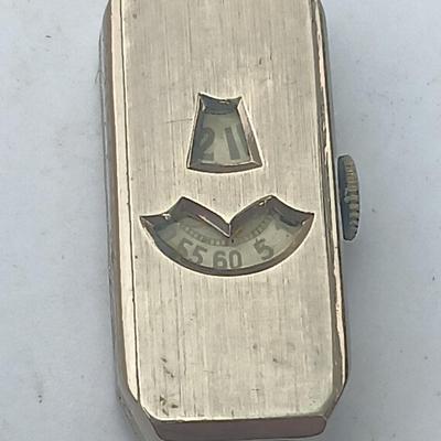 Art deco jump hour watch (2 of 3)