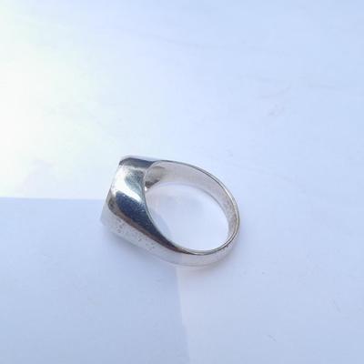 14K white gold band with no stone