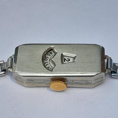 Art deco watch with gold colored wind (3 of 3)