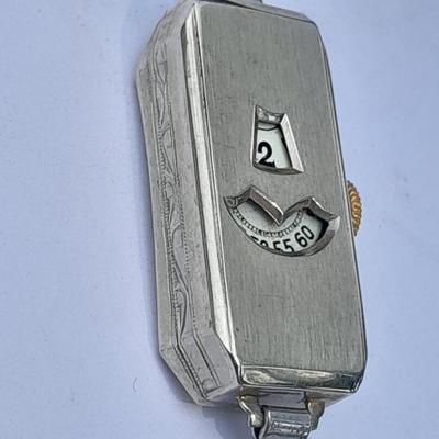 Art deco watch with gold colored wind (3 of 3)