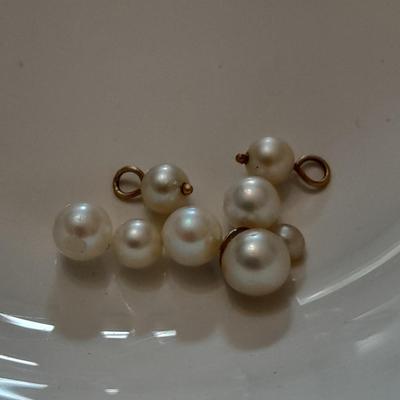 Collection of pearls