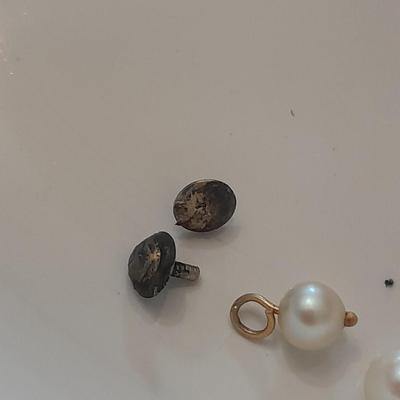 Collection of pearls