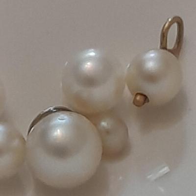 Collection of pearls