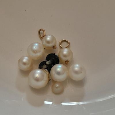 Collection of pearls