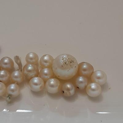 Smaller freshwater pearl collection