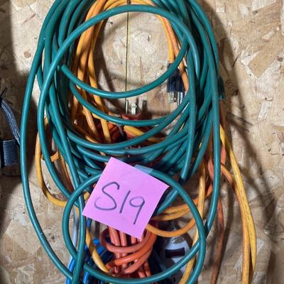 S19-extension cords and power strip