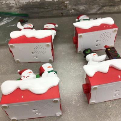 Hallmark Set Off Four Talking Snowmen,