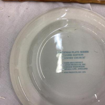Six Christmas Plates Lot