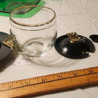 Green Glass Lot with Vtg Avacado Green Undiana Glass Sunflower Oval serving dish with handles