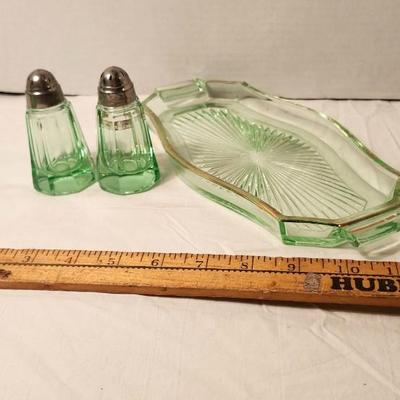 Antique 1930s Uranium Vaseline Glowing Glass Salt Pepper Shakers and serving dish