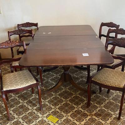 Beautiful Table and Chairs