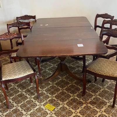 Beautiful Table and Chairs