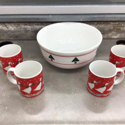 Christmas Bowl and Six Dayton’s Duck Mugs