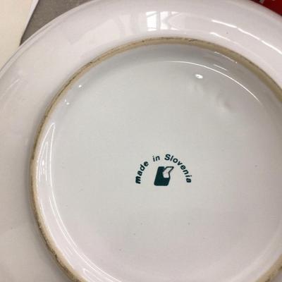 Christmas Bowl and Six Dayton’s Duck Mugs