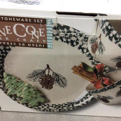 Pine Cone Folk Craft 16 Piece Stoneware Set NIB