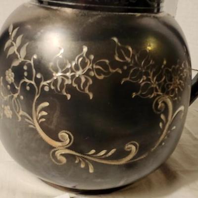 Pairpoint Mfg. Co. Quadruple Plate Silver-plated Floral Coffee or Teapot #324/7