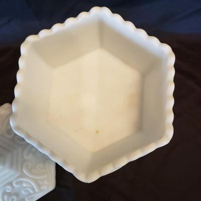 Imperial Glass White Compote with Lid (LR-KD)