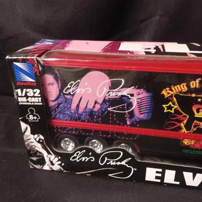 ELVIS KENWORTH W900 SEMI TRAILER