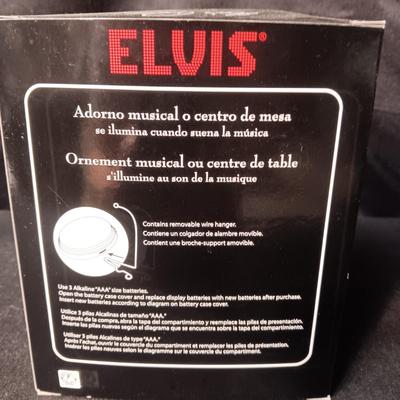 MUSICAL ILLUMINATING ELVIS ORNAMENT OR CENTERPIECE