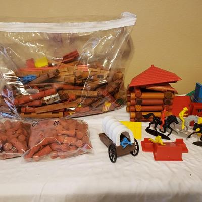 Large lot of Lincoln Logs