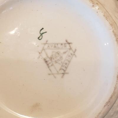 Avalon Faience Balt Blackberry Vase (LR-KD)
