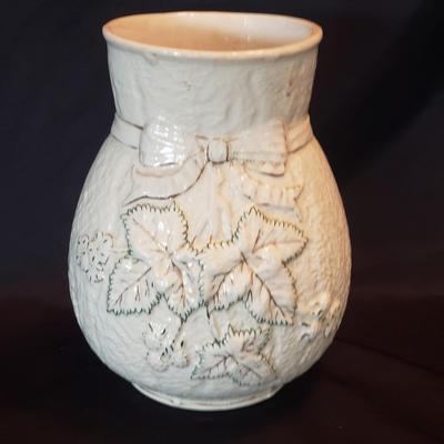 Avalon Faience Balt Blackberry Vase (LR-KD)