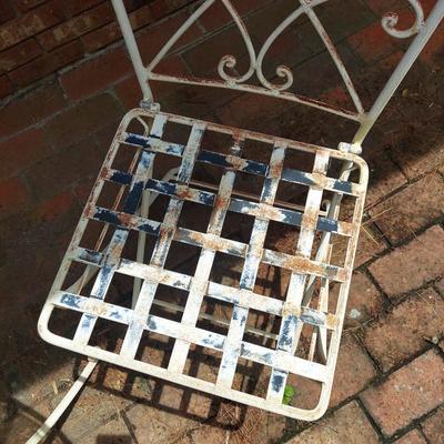 Vintage Bistro Style Patio Table and Chairs (Y-BBL)