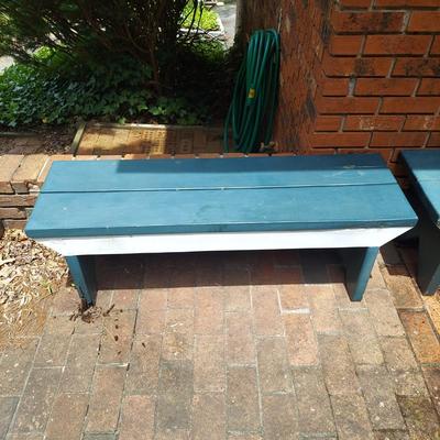 Two Wooden Benches (Y-BBL)