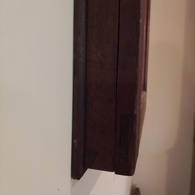 Shallow Glass Front Cabinet/Display Case (LR-BBL)