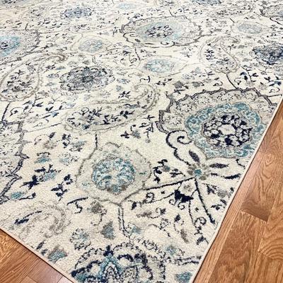 SAFAVIEH ~ Madison ~ 11" x 15" Floral & Paisley Area Rug